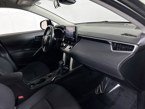 Used 2022 Toyota Corolla Cross LE w/ Black Badges Package (TMS) AWD/4WD image 26