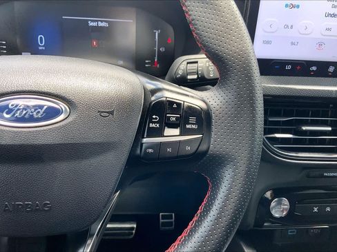 Used 2023 Ford Escape ST-Line w/ Tech Pack #1 FWD image 23