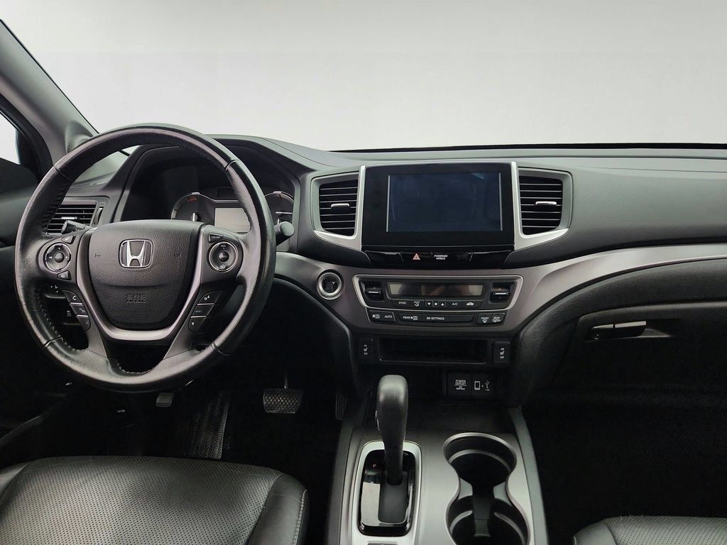 Used 2017 Honda Ridgeline RTL-T image 22