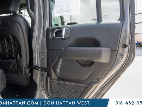 Used 2021 Jeep Gladiator Rubicon AWD/4WD image 21