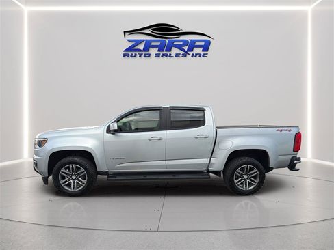 Used 2019 Chevrolet Colorado W/T w/ Custom Special Edition AWD/4WD image 4