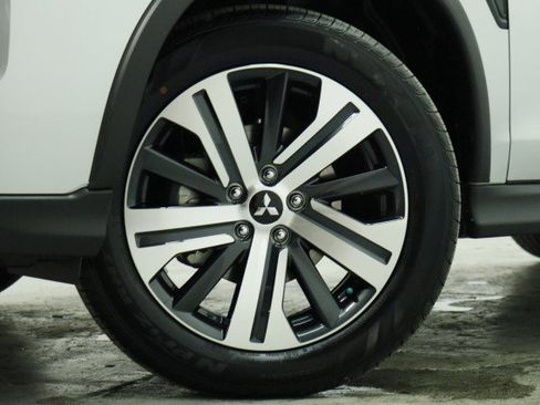 New 2026 Mitsubishi Outlander Sport ES AWD/4WD image 3