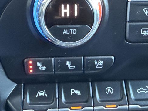 Used 2021 GMC Sierra 1500 AT4 w/ AT4 Value Package image 27