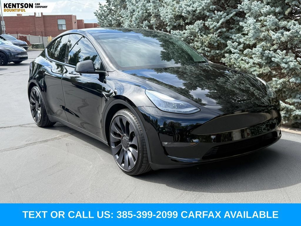 Used 2022 Tesla Model Y Performance AWD/4WD image 12