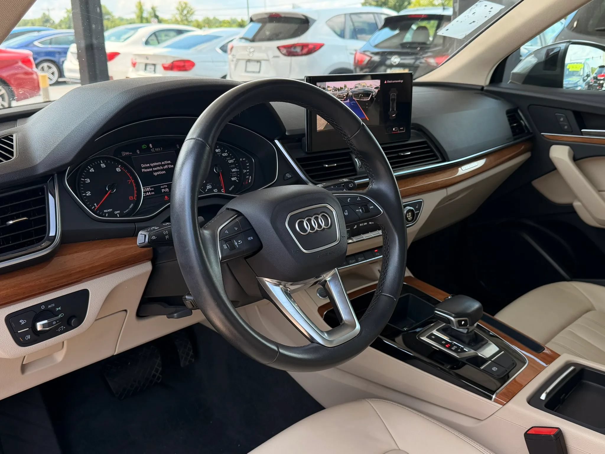 Used 2022 Audi Q5 2.0T Premium w/ Convenience Package AWD/4WD image 8