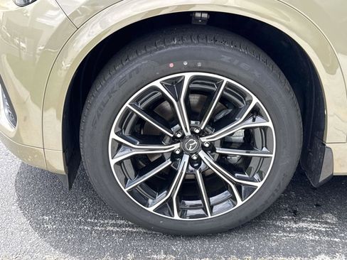 Certified 2025 MAZDA CX-70 3.3 Turbo S w/ Premium Package image 7