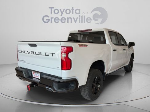 Used 2021 Chevrolet Silverado 1500 LT Trail Boss w/ Convenience Package II AWD/4WD image 6
