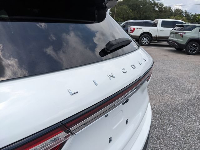 Used 2025 Lincoln Corsair Reserve FWD image 12