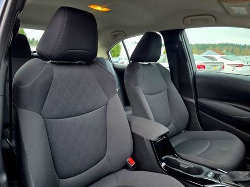 Used 2020 Toyota Corolla LE image 26