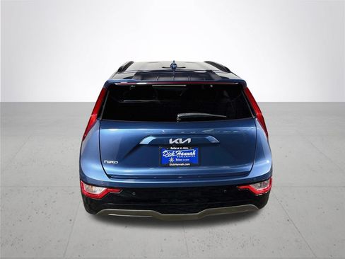 Certified 2023 Kia Niro Wind FWD image 8