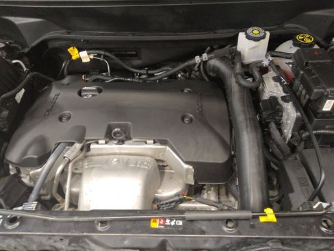 Used 2020 Chevrolet Equinox LT FWD image 30