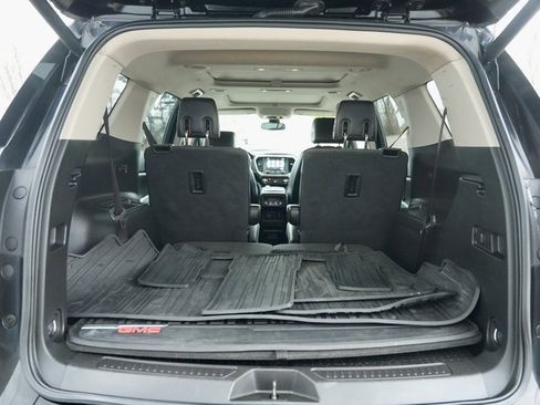 Used 2018 GMC Acadia Denali w/ Technology Package image 6