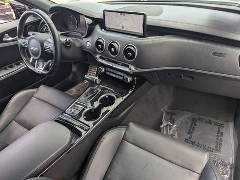 Used 2022 Kia Stinger GT-Line image 10