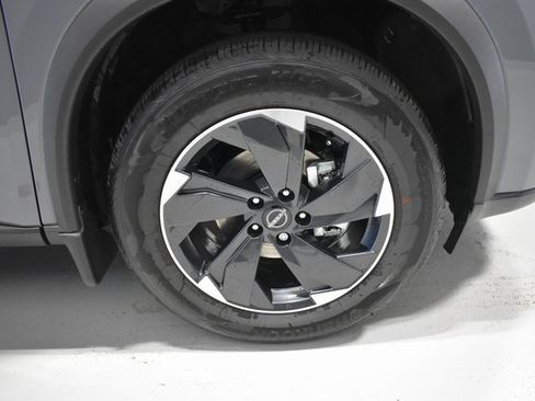 New 2026 Nissan Rogue SV w/ Cold Weather Package image 10