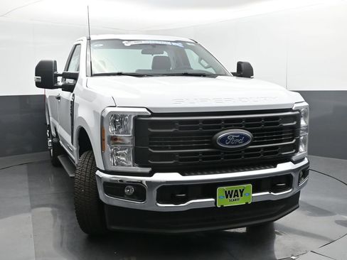 New 2026 Ford F250 XL AWD/4WD image 9