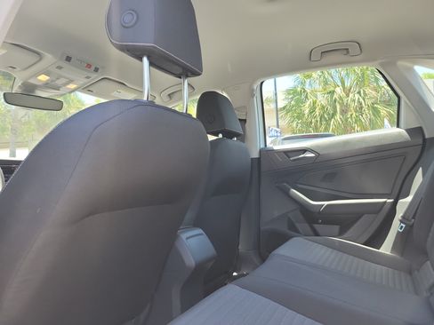 Certified 2024 Volkswagen Jetta S FWD image 17