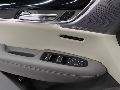 Certified 2024 Cadillac XT6 Premium Luxury w/ LPO, Floor Liner Package image 16