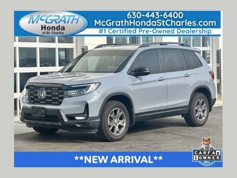 Used 2024 Honda Passport TrailSport image 1