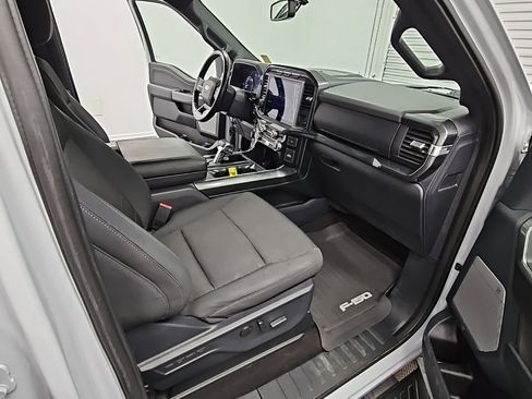 Used 2022 Ford F150 XLT w/ Equipment Group 302A High image 39