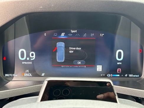 Used 2025 Ford Explorer ST-Line image 37