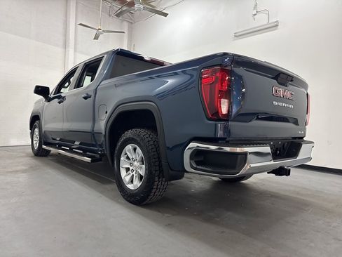 Used 2019 GMC Sierra 1500 SLE w/ SLE Value Package image 16