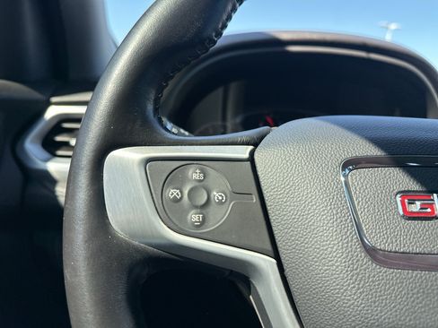 Used 2020 GMC Acadia SLT AWD/4WD image 28