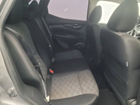 Used 2019 Nissan Rogue Sport SV FWD image 19