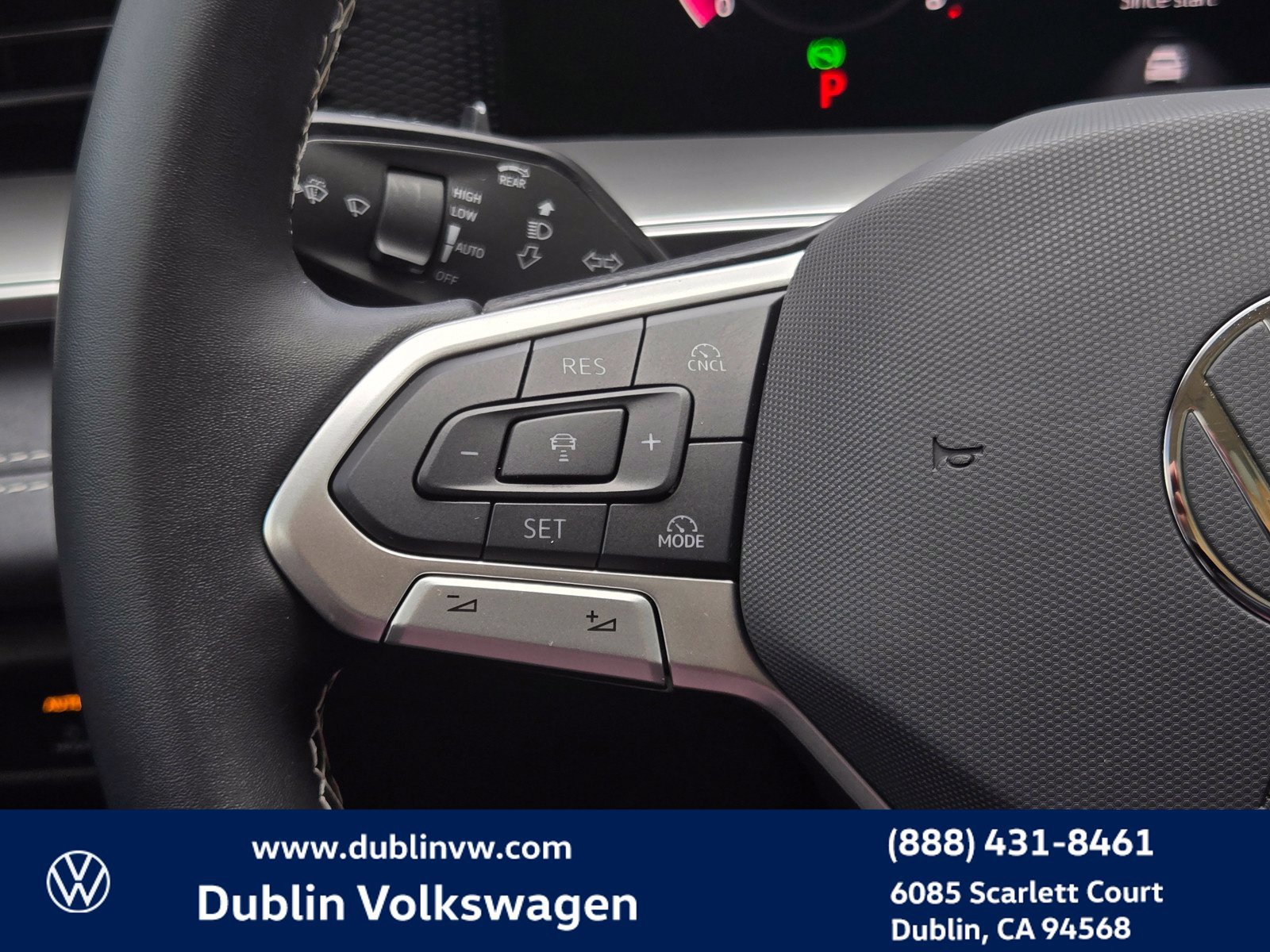 Certified 2026 Volkswagen Tiguan SE AWD/4WD image 21