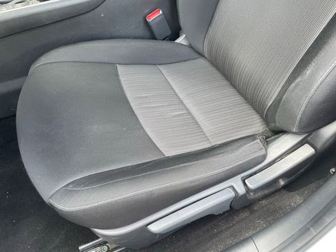 Used 2023 Nissan Sentra SV image 24