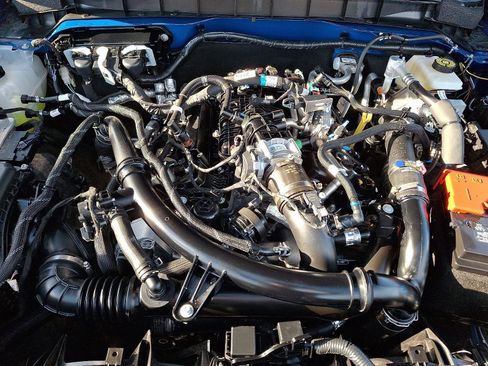 Used 2024 Ford Bronco Black Diamond image 27