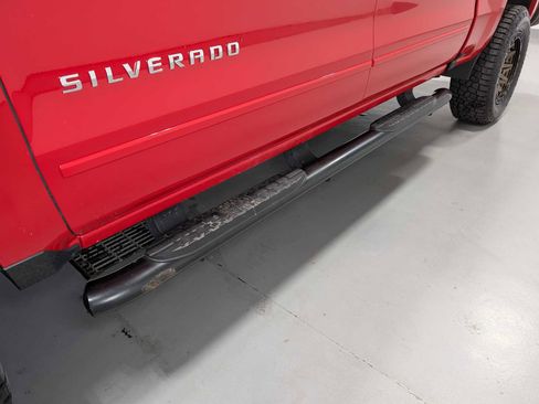 Used 2018 Chevrolet Silverado 1500 LT w/ All Star Edition image 12