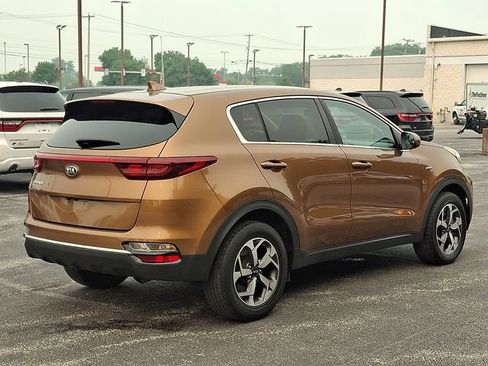 Used 2020 Kia Sportage LX AWD/4WD image 2