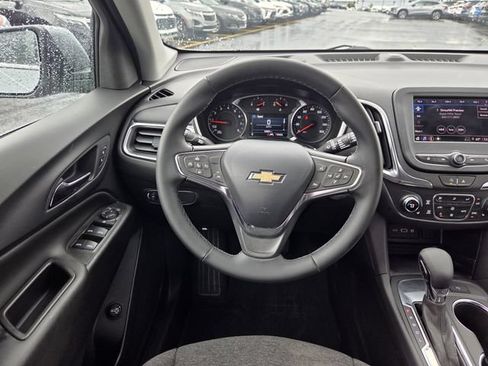 Certified 2024 Chevrolet Equinox LT w/ LPO, Floor Liner Package FWD image 17