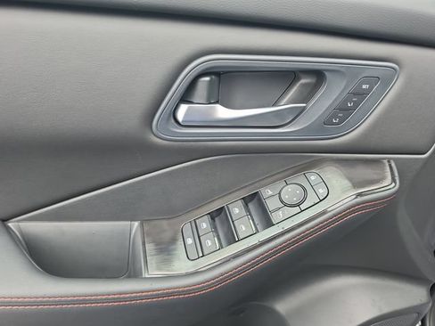 New 2026 Nissan Rogue SV AWD/4WD image 11