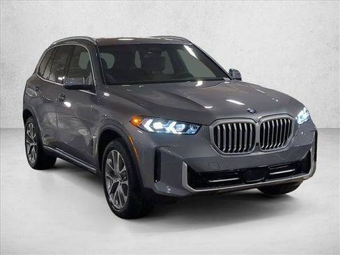 New 2026 BMW X5 xDrive40i AWD/4WD image 6