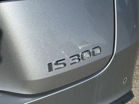 Used 2022 Lexus IS 300 w/ Premium Package image 27