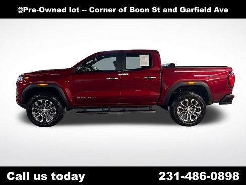 Used 2026 GMC Canyon Denali AWD/4WD image 2