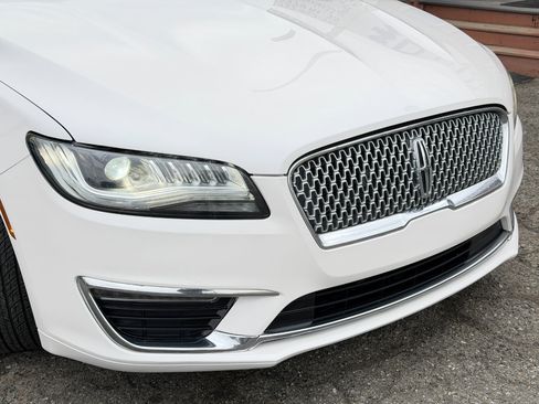 Used 2017 Lincoln MKZ Reserve w/ Climate Package image 96