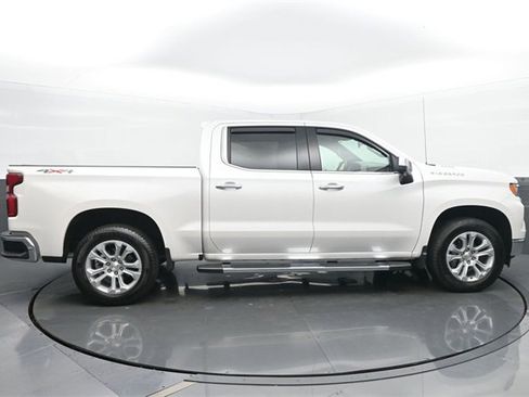 Used 2025 Chevrolet Silverado 1500 LTZ image 6