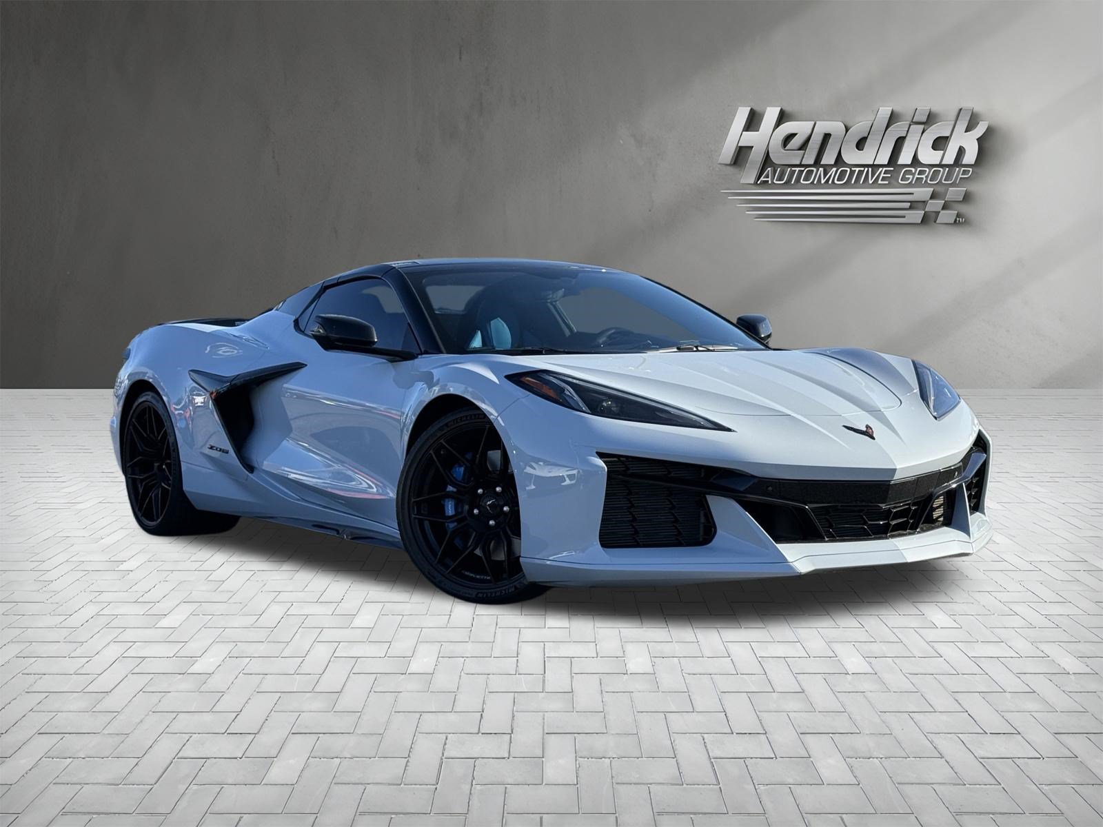 Used 2023 Chevrolet Corvette Z06 w/ Stealth Interior Trim Package RWD image 2
