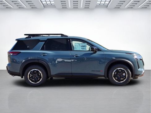 New 2026 Nissan Pathfinder Rock Creek AWD/4WD image 3