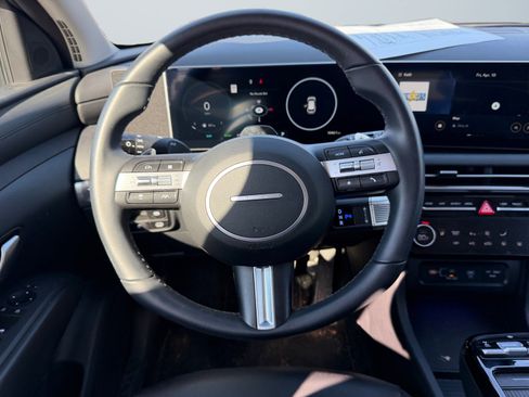 Used 2025 Hyundai Tucson SEL image 14