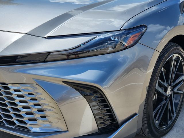 Used 2026 Toyota Camry XSE FWD image 16