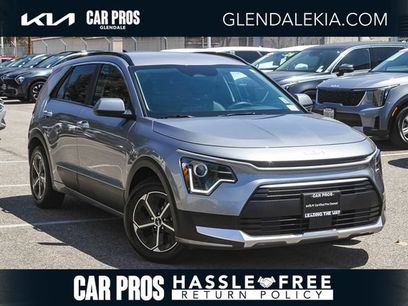Certified 2025 Kia Niro EX