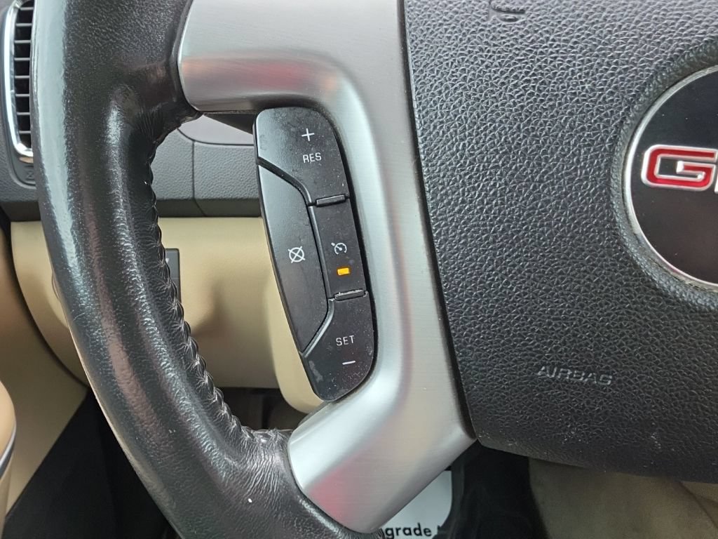 Used 2010 GMC Acadia SLT FWD image 11