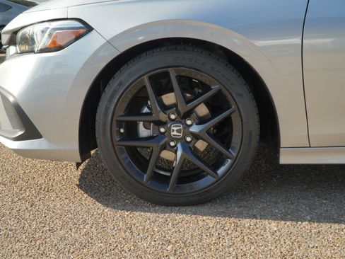 Used 2024 Honda Civic Sport image 16