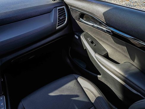 Certified 2024 Kia Seltos SX image 18