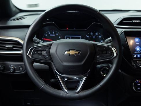 Used 2023 Chevrolet TrailBlazer ACTIV w/ Convenience Package image 13