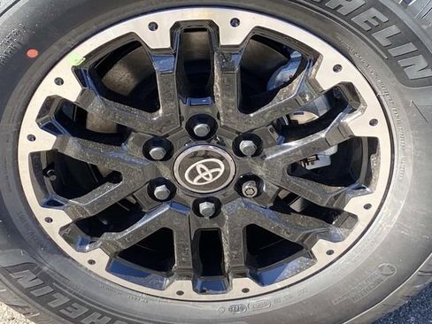 New 2026 Toyota Tundra SR5 AWD/4WD image 6