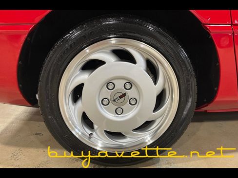 Used 1991 Chevrolet Corvette Coupe image 11